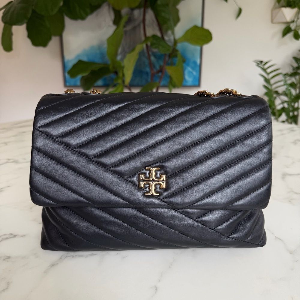 Tory Burch Kira Chevron Convertible Shoulder Bag Black Quilted Leather Gold